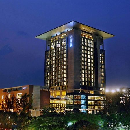 Radisson Blu Chattogram Bay View Chittagong Exterior photo